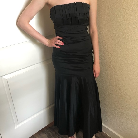 B. Darlin Formal Dress - Picture 1 of 5